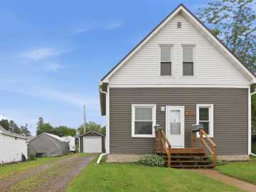 Stanley, WI: 213 Garfield Street