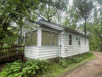 Eau Claire, WI: 4715 Olson Drive