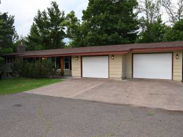Grantsburg, WI: 520 W Saint George Avenue