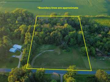 Menomonie, WI: E2505 570th Avenue