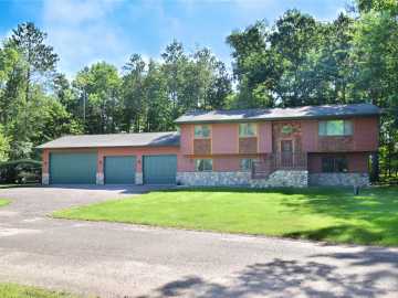 Danbury, WI: 3015 Aspen Terrace