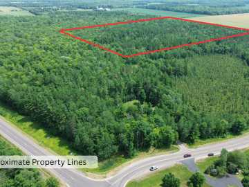 Hayward, WI: 13743W State Highway 77 