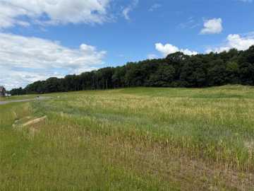 Eau Claire, WI: Lot 105 Roma Street