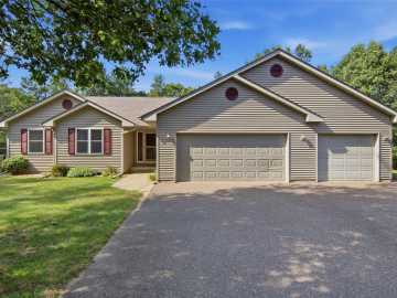 Altoona, WI: 6200 Joanne Lane