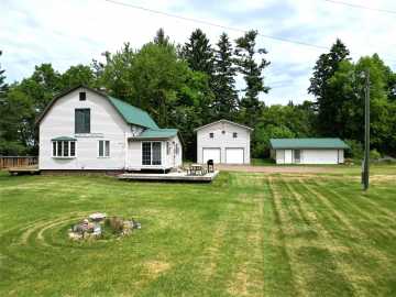 Ladysmith, WI: N3937 Davis Road