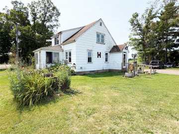 Comstock, WI: 497 20th Avenue