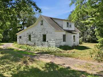 Chetek, WI: 2331 8th Avenue