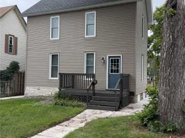Eau Claire, WI: 406 Talmadge Street