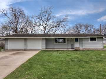 Eau Claire, WI: 205 Ohio Street