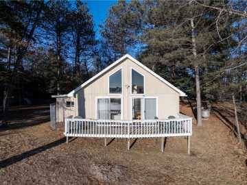 Hayward, WI: 12430 W Moreland Road
