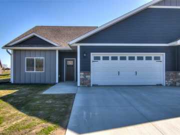 Eau Claire, WI: 3265 Sunflower Lane