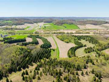 Mondovi, WI: W1349 Hurlbert Road