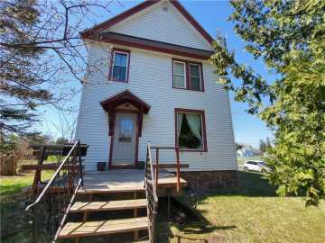 Ashland, WI: 801 Beaser Avenue