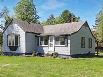 Cadott, WI: 907 State Hwy 27