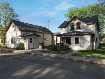 Downing, WI: 607 Wilson Street