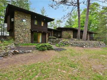 Stone Lake, WI: N 5575 Schultz Lane