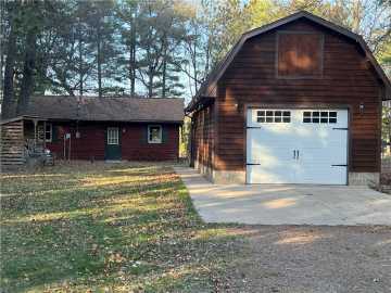 Cameron, WI: 1107 22 3/4 Street