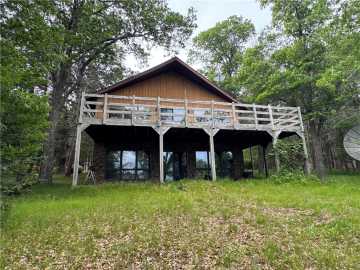 Barnes, WI: 1905 Lake Road