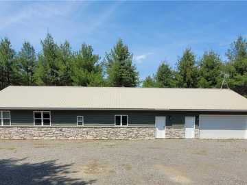 Neillsville, WI: W6616 Poertner Road