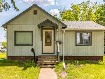 Rice Lake, WI: 637 Nunn Avenue