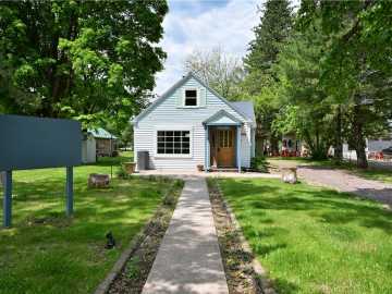 Cable, WI: 43425 Kavanaugh Road
