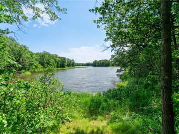 Barronett, WI: XXX Lake 32 Road