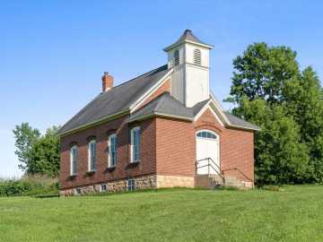 Elmwood, WI: W1297 450th Avenue