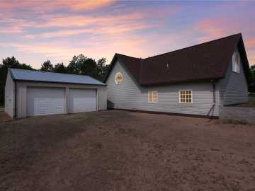 Webster, WI: 24249 Nelson Road