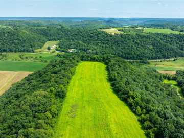 Fountain City, WI: W598 Joos Valley Road