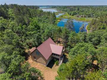 Gordon, WI: 6984 E Boop Road