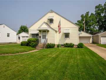 Eau Claire, WI: 1830 Valmont Avenue