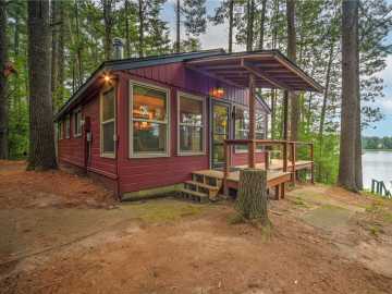 Webster, WI: 5991 Pike Lake Road