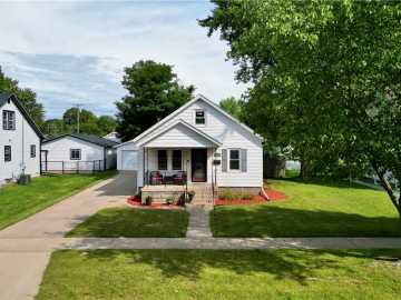 Eau Claire, WI: 1508 Badger Avenue