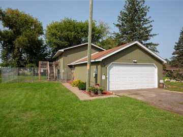 Milltown, WI: 207 1st E Avenue