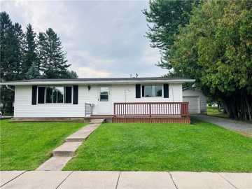Thorp, WI: 106 E Lawrence Street
