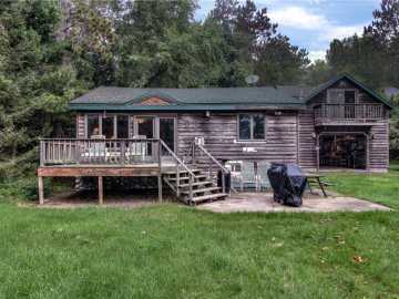 Hayward, WI: 9357 N Dun Rovin Road