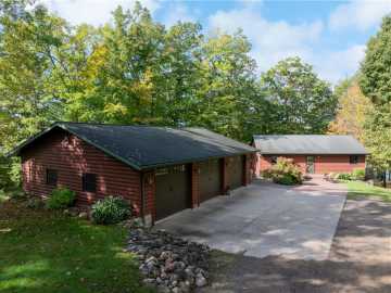Cumberland, WI: 2510 7 1/2 Street