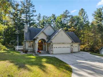 Cameron, WI: 1156 24 1/4 Street