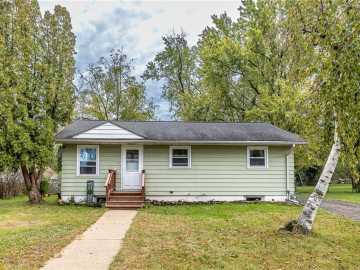 Black River Falls, WI: 12 Cleveland Street