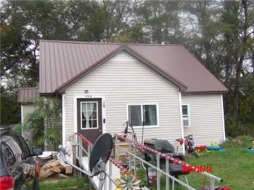 Black River Falls, WI: 134 Gebhardt Road