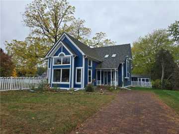 Chetek, WI: 1213 2nd Street
