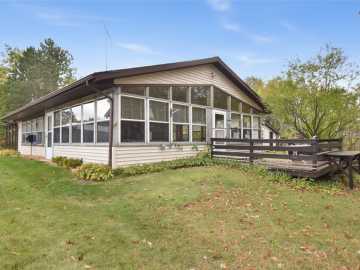 Luck, WI: 11608 Stillson Road