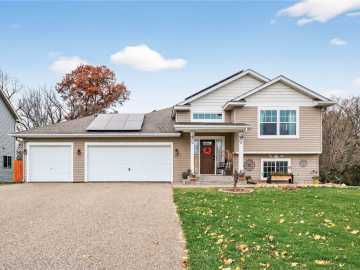 River Falls, WI: 193 Bobwhite Street
