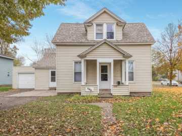 Eau Claire, WI: 424 6th Avenue