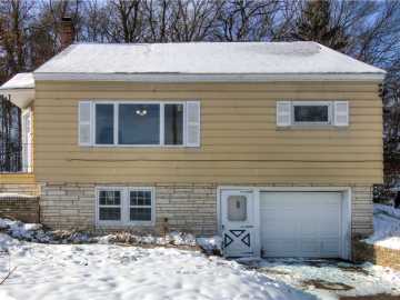 Eau Claire, WI: 1722 11th Street