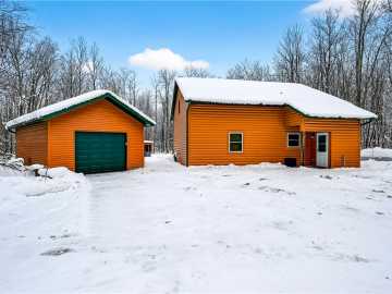 Winter, WI: 4748W Butler Road