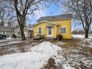 Rice Lake, WI: 1002 Cora Avenue