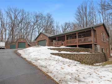 St Croix Falls, WI: 1012 Sunrise Road