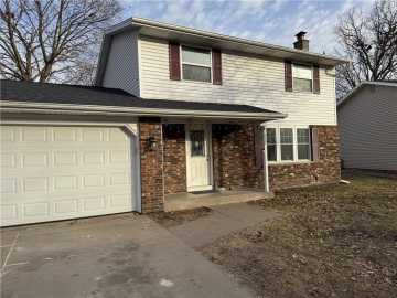 Eau Claire, WI: 812 Green Acres Court