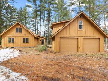 Shell Lake, WI: 1711 S Lake Drive